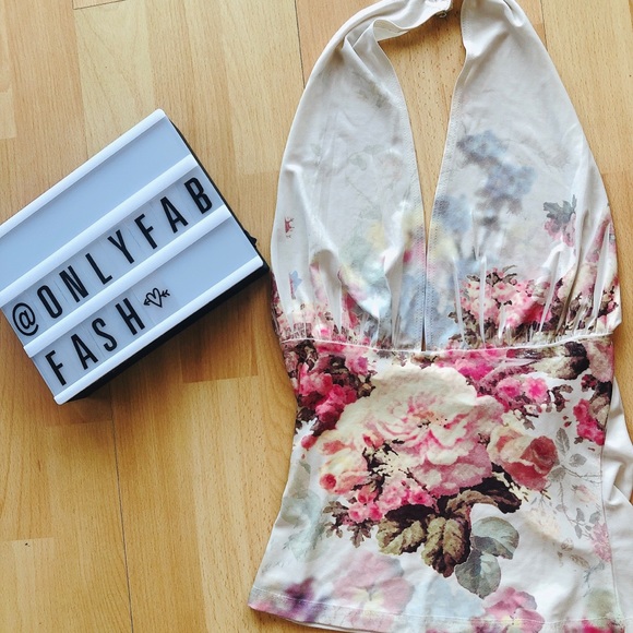 🌸🌷 Halter Neck Floral Top Plunging Neckline - Picture 2 of 6